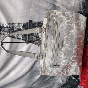 Coach Optic gray tote